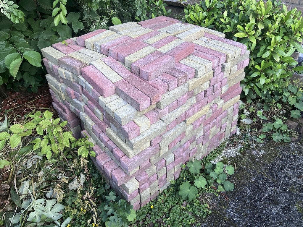 Gratis klinkers 19,7 x 4,8 x 6,2 cm, Ophalen, Gebruikt, Klinkers, 10 m² of meer