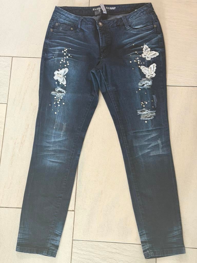 Dames spijkerbroek met vlinders maat 42, Kleding | Dames, Spijkerbroeken en Jeans, Ophalen of Verzenden, Gedragen, Blauw, W33 - W36 (confectie 42/44)