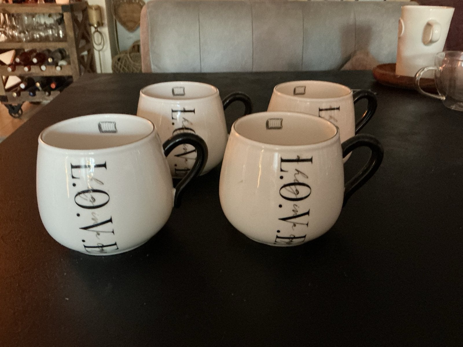 4 Riviera Maison Love Hug in a Cup Mokken, Ophalen of Verzenden, Zo goed als nieuw, Overige merken, Mok
