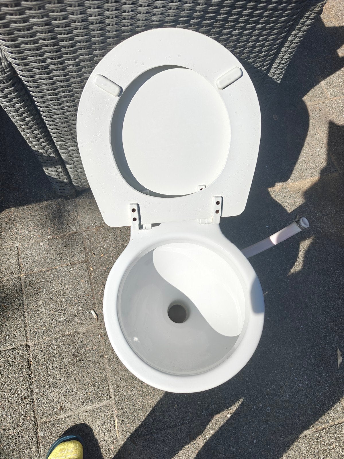 elektrische toilet 12v, Watersport en Boten, Ophalen of Verzenden, Zo goed als nieuw, Kombuis en Sanitair
