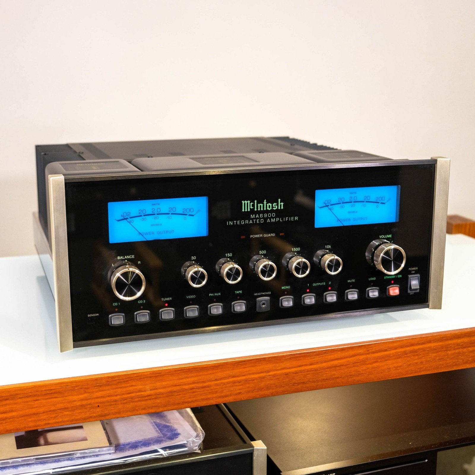 McIntosh MA 6900 nieuwstaat compleet, Zo goed als nieuw, 120 watt of meer, Stereo, Ophalen