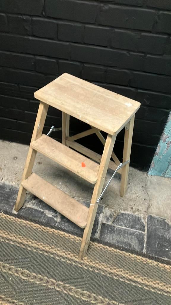Handig Trapje ikea bekvam, Huis en Inrichting, Ophalen, Gebruikt, Hout