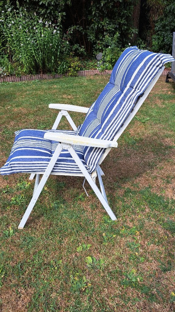 Tuinstoel met kussen., Tuin en Terras, Ophalen, Gebruikt, Kunststof, Verstelbaar