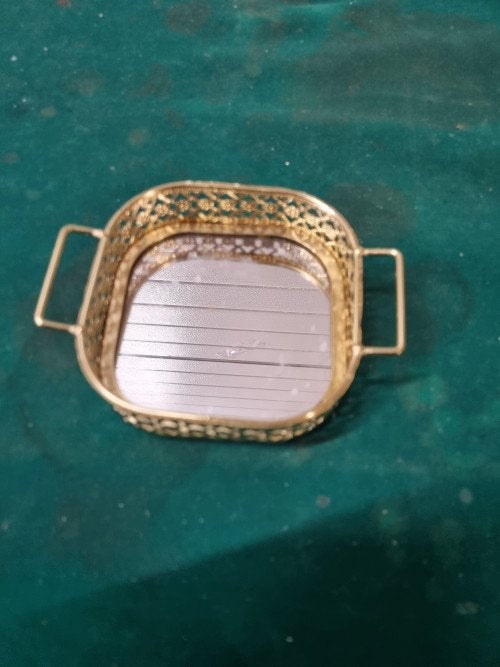 decoratie spiegel mandje goud kleurig, Ophalen of Verzenden, 'T Olde Gre-j, Info@toldegrej.nl, Endepoelstraat 20f Didam
