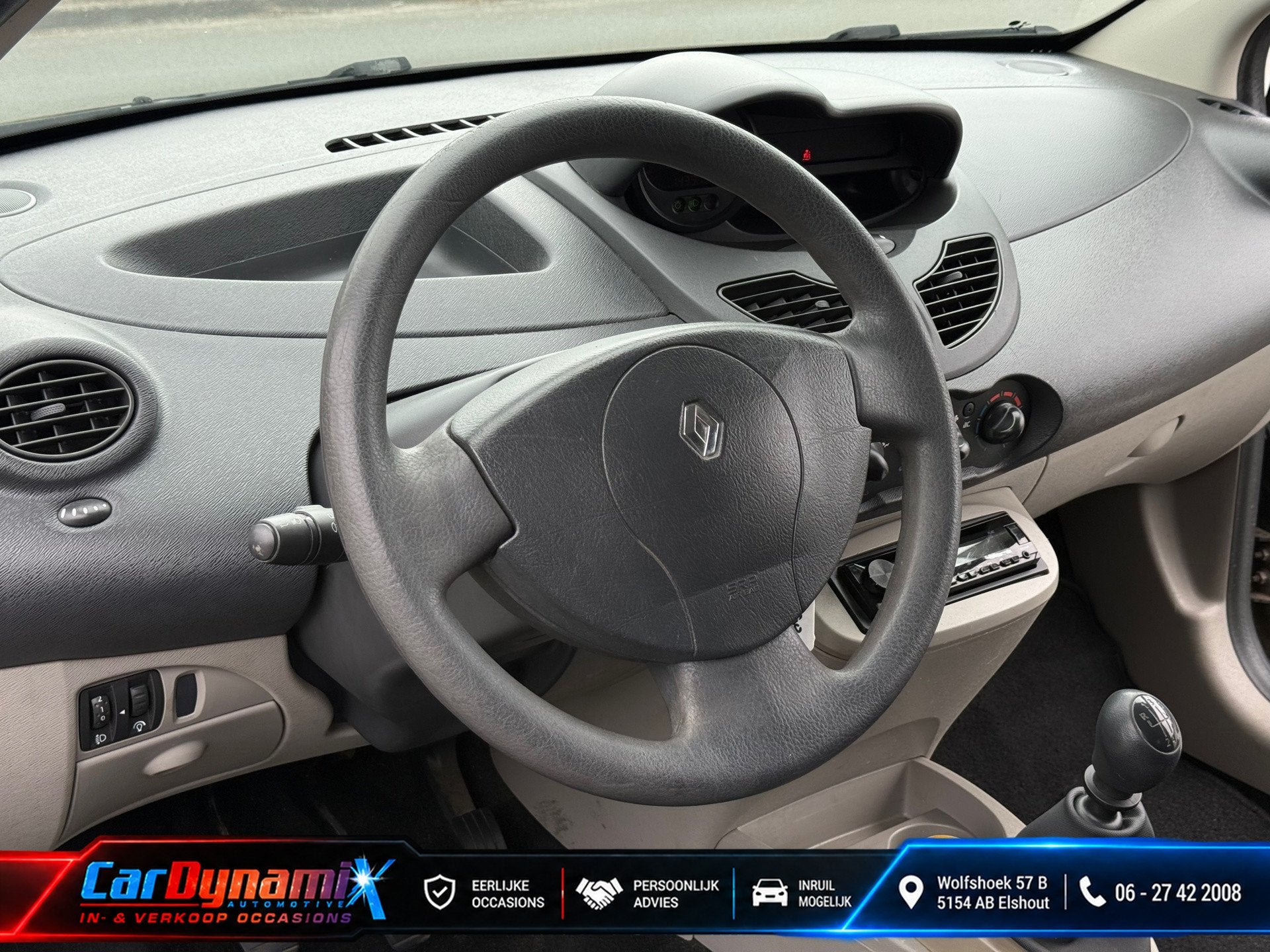 Renault Twingo 1.2 Authentique | Airco | Zuinig | Rijd Schak, Voorwielaandrijving, Twingo, Gebruikt, 31 €/maand