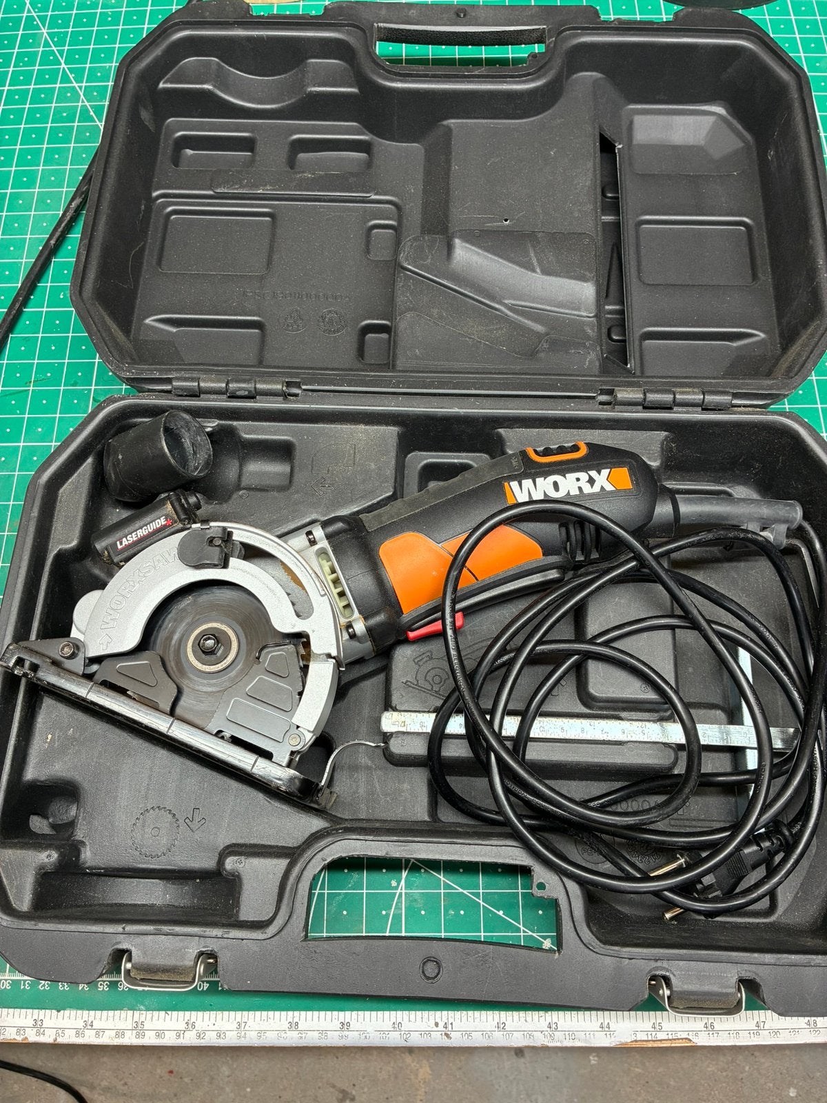 Worx WX 426 hand cirkelzaag, Gebruikt, Cirkelzaag, Ophalen of Verzenden, 30 tot 70 mm