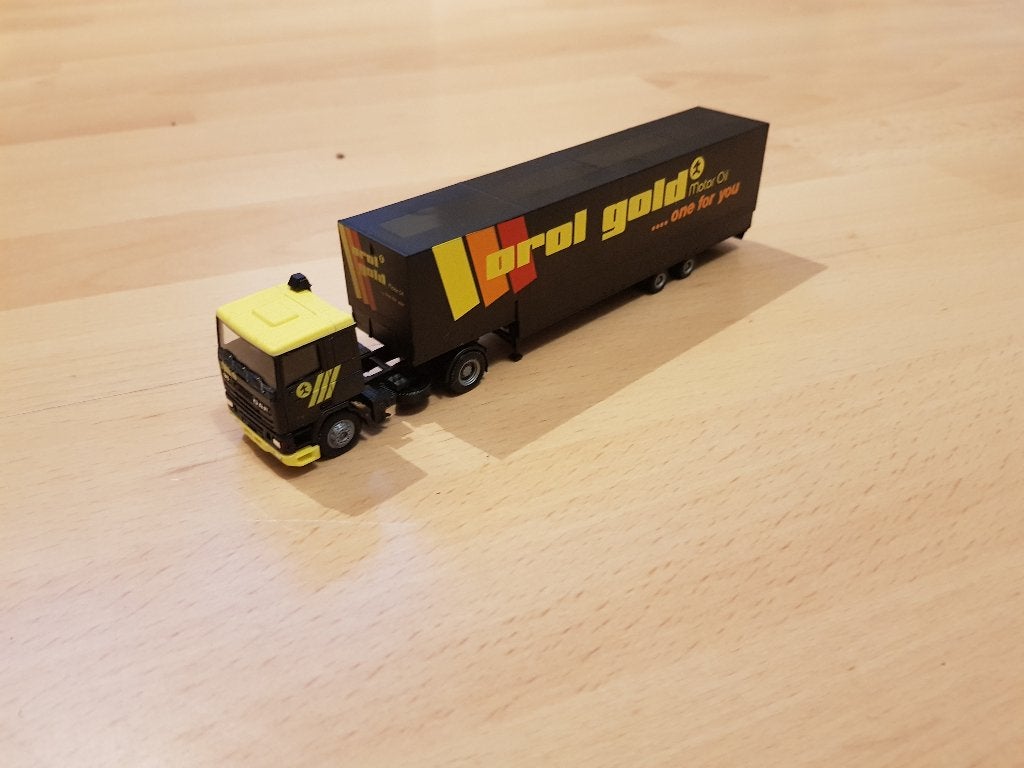 Daf 95 met oplegger Orol Gold Motor Oil Herpa, Ophalen of Verzenden, Zo goed als nieuw, Bus of Vrachtwagen, Herpa