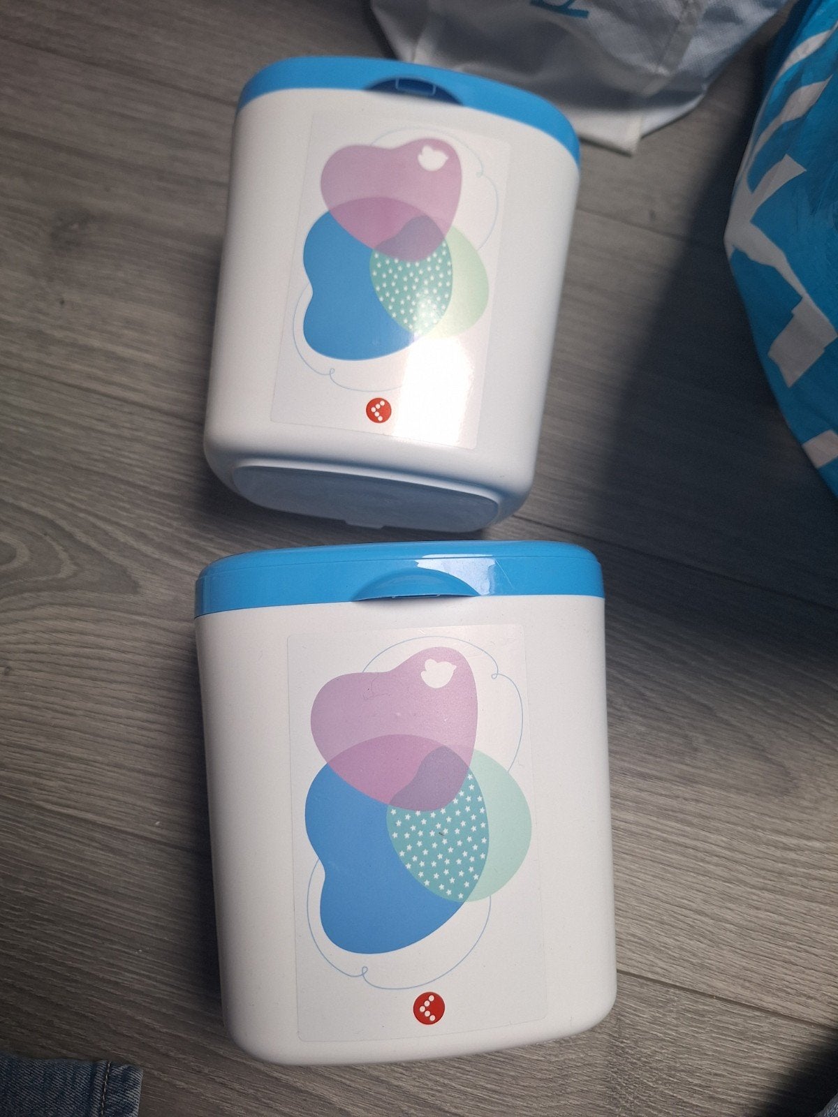 2 Kruidvat voorraadblikken voor babyvoeding poedermelk, Ophalen, Gebruikt, Bewaarbakje, Overige merken