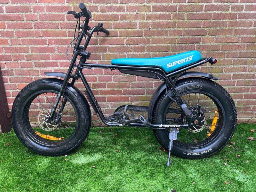 Super73 ZG fatbike zwart/blauw, Fietsen en Brommers, 47 tot 51 cm, Ophalen of Verzenden, Gebruikt, Staal