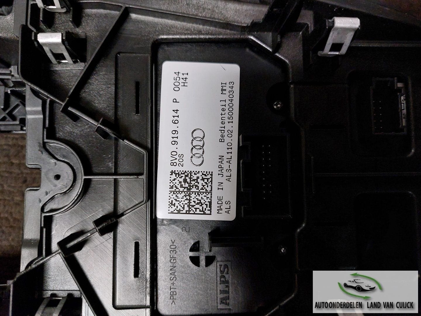 Audi A3 automaat 1.2B Middenconsole + diverse knoppen en bek, Gebruikt, -, -, Ophalen of Verzenden