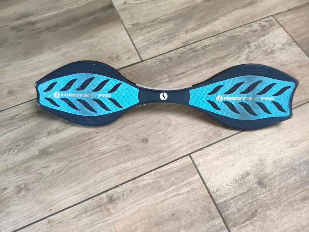 RipStik Pro Waveboard - Blauw/Zwart, Sport en Fitness, Skateboarden, Ophalen, Gebruikt, Waveboard