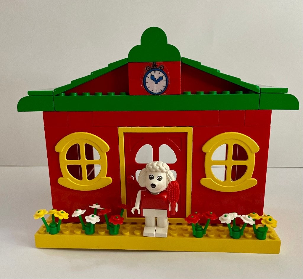 Lego Fabuland Huisje met Poedel, MOC (eigen creatie), Lego, Ophalen of Verzenden, Zo goed als nieuw