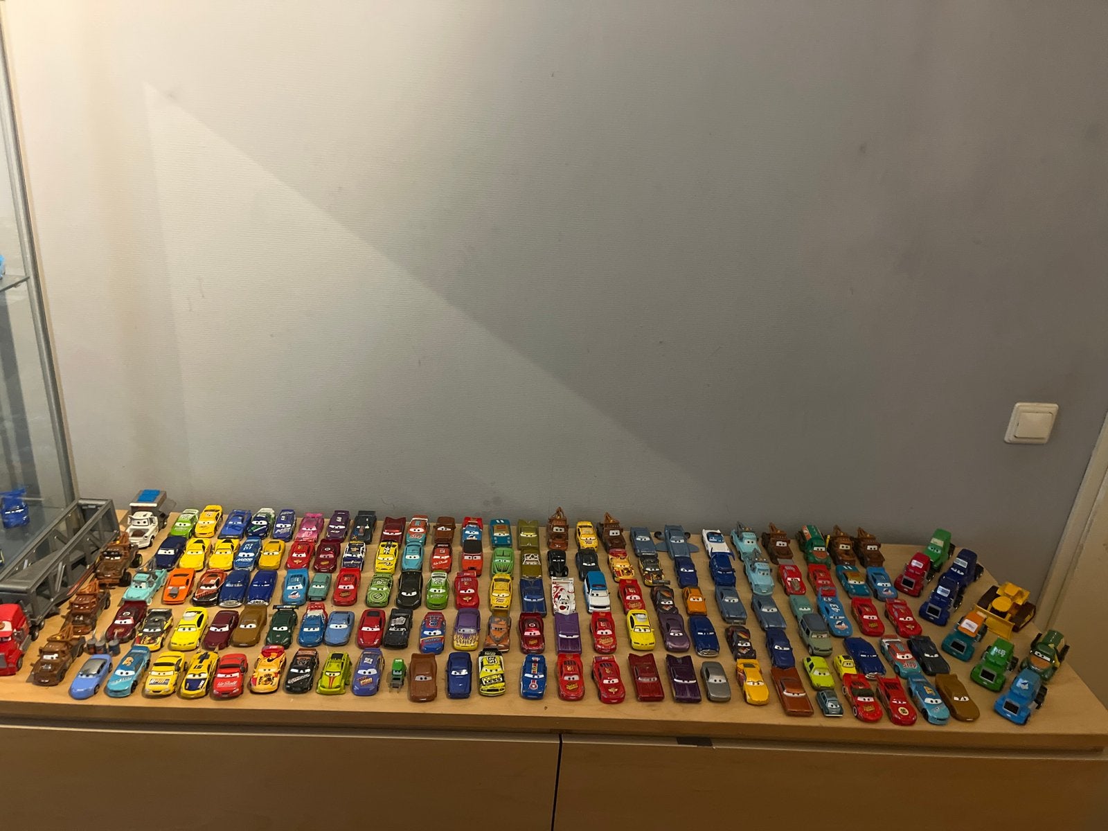 Grote collectie Disney Cars auto's, Kinderen en Baby's, Speelgoed | Speelgoedvoertuigen, Verzenden, Gebruikt