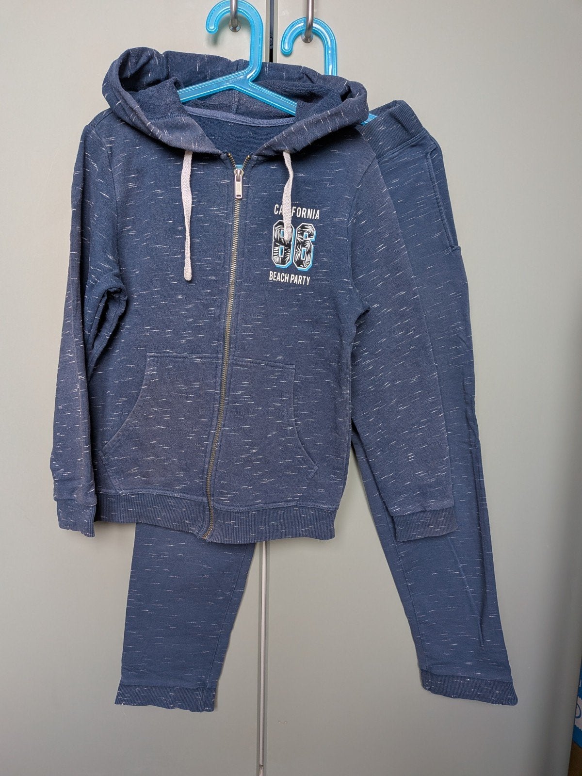 Blauw joggingpak voor jongens, maat 146, Gebruikt, Ophalen of Verzenden, Setje, Onbekend