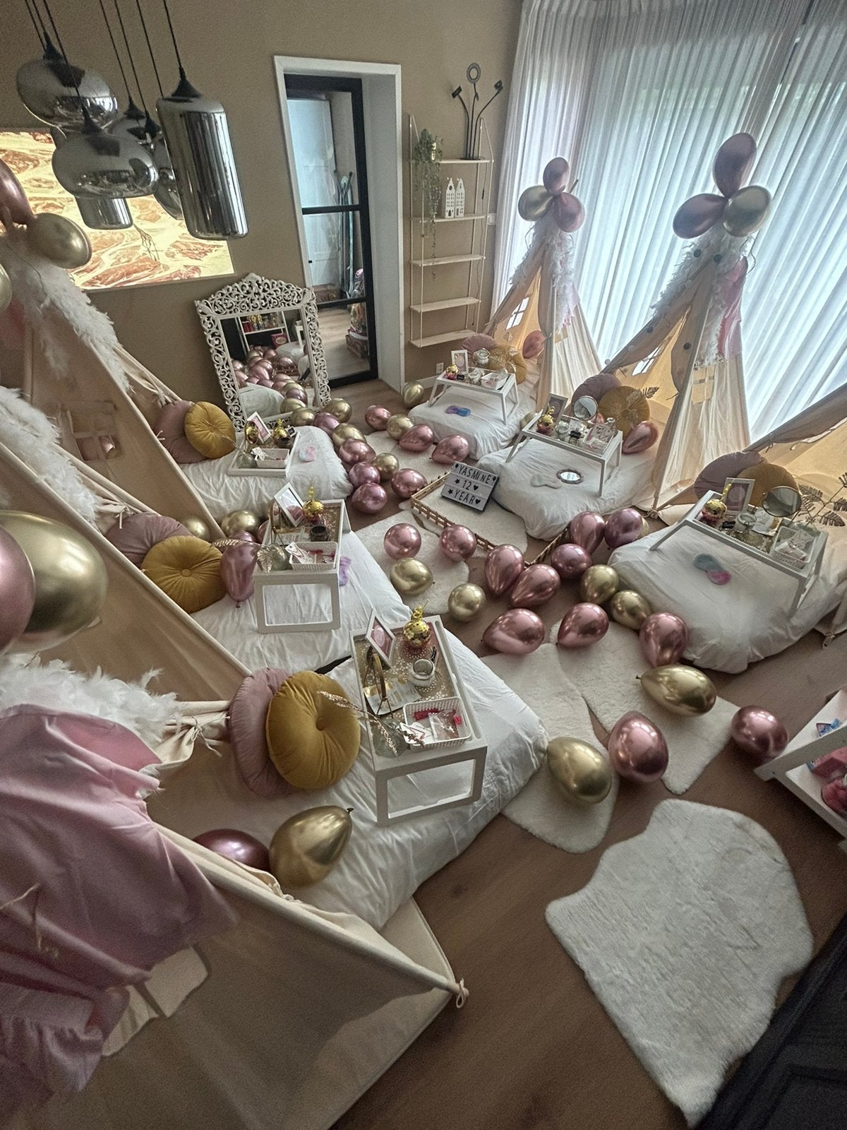 GlowTipi Dreams | Magische Tipi Sleepover vanaf €25,-, Ophalen, Zo goed als nieuw, Verjaardag