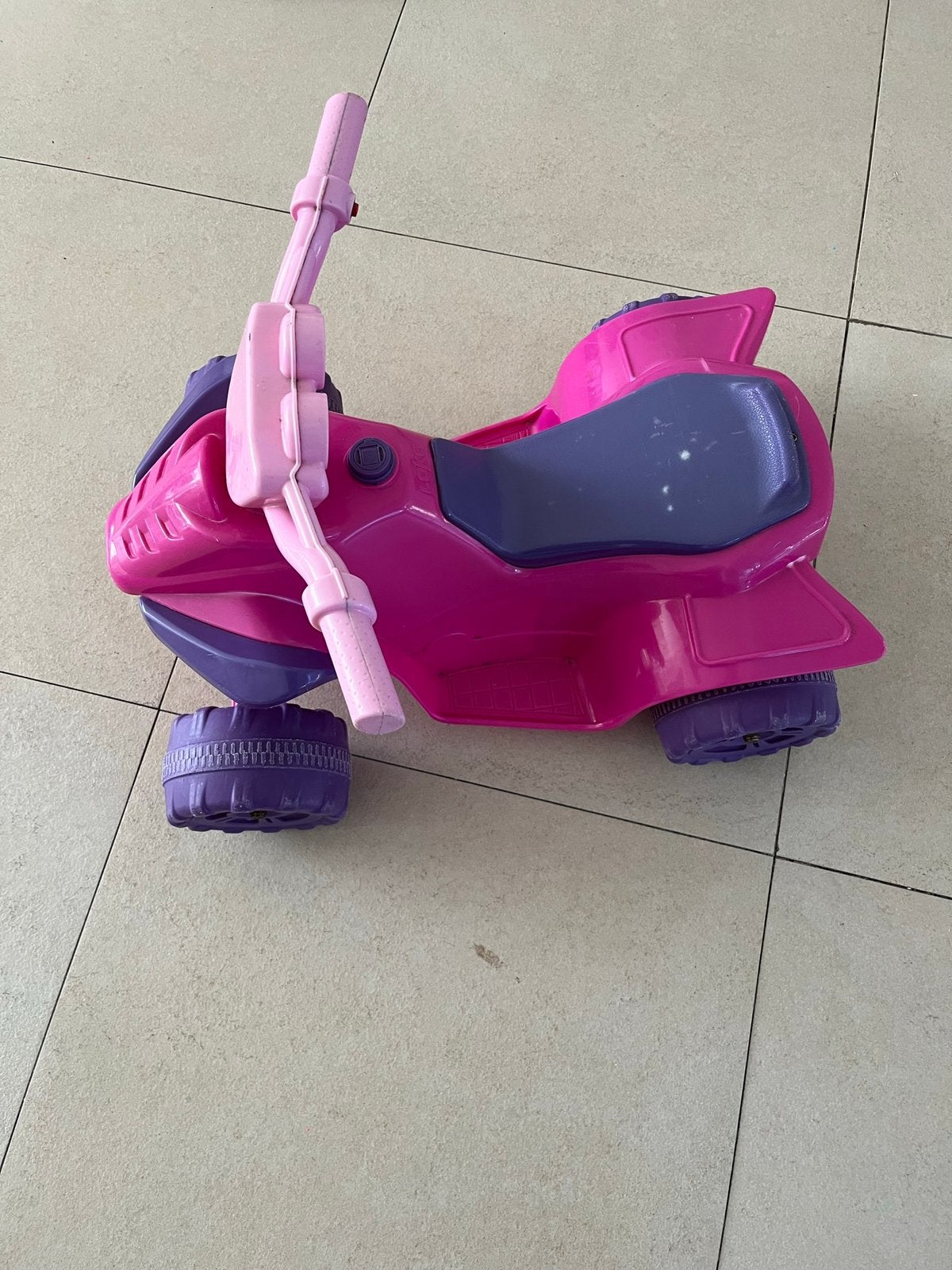 Elektrische scootor, Ophalen, Zo goed als nieuw, Barbie