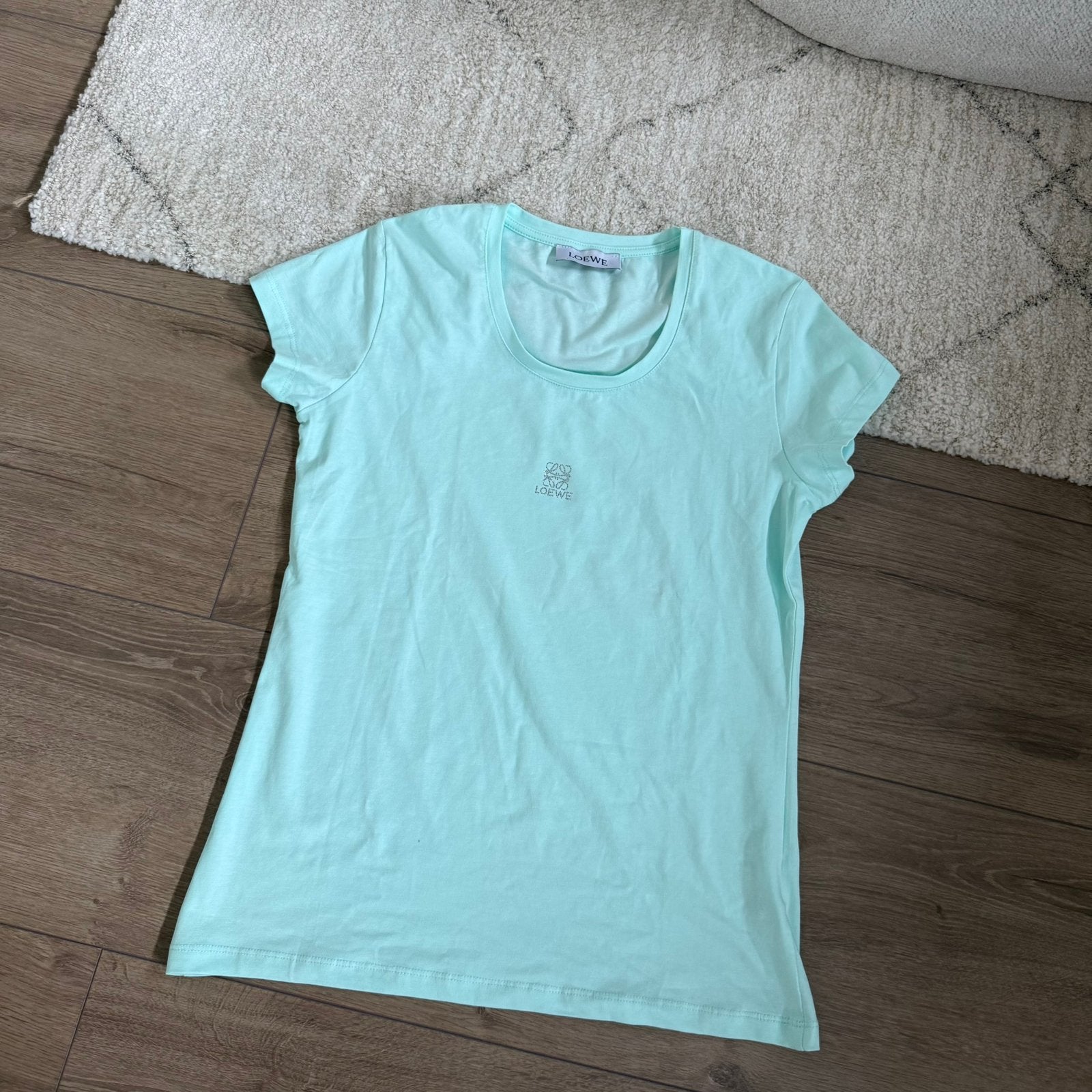 Loewe dames shirt maat M, Kleding | Dames, T-shirts, Maat 38/40 (M), Blauw, Ophalen of Verzenden, Zo goed als nieuw