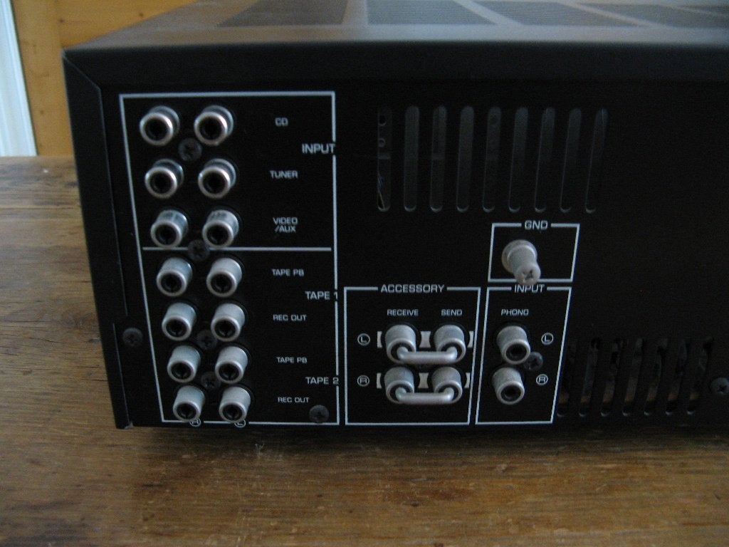 Foto 5 van Yamaha AX -500 versterker, am/fm tuner TX -L400