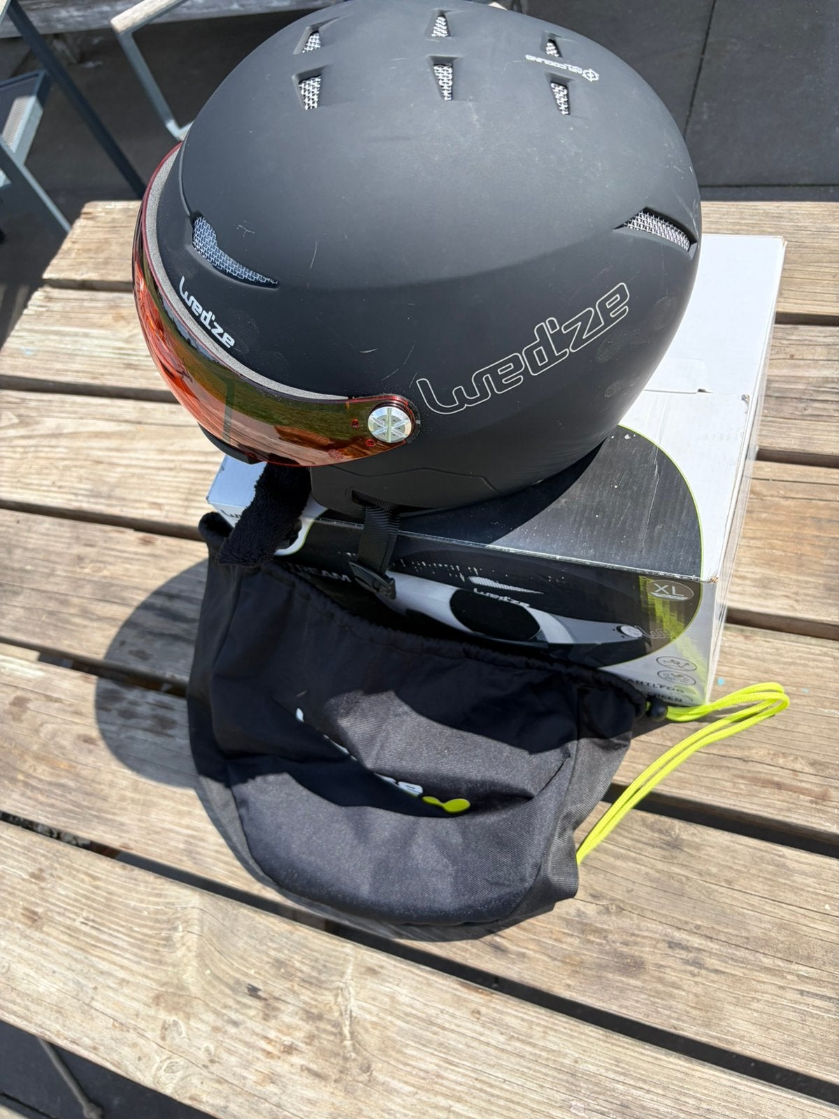 Ski helm, Sport en Fitness, Skiën en Langlaufen, Gebruikt, Overige typen, Skiën, Minder dan 100 cm
