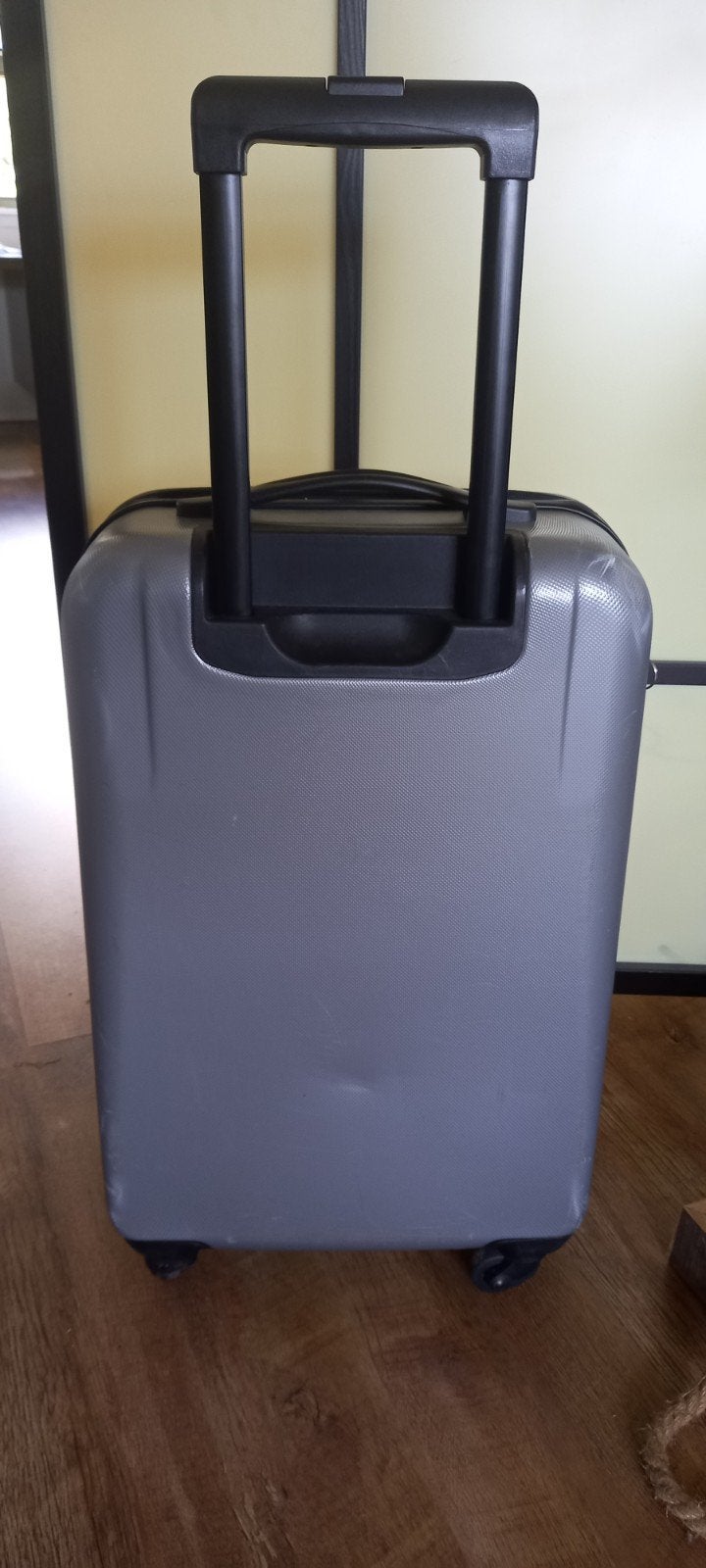 Hardcase reiskoffer L grijs wielen + uitschuifbare handheld, Ophalen, Wieltjes, 50 tot 60 cm, Hard kunststof