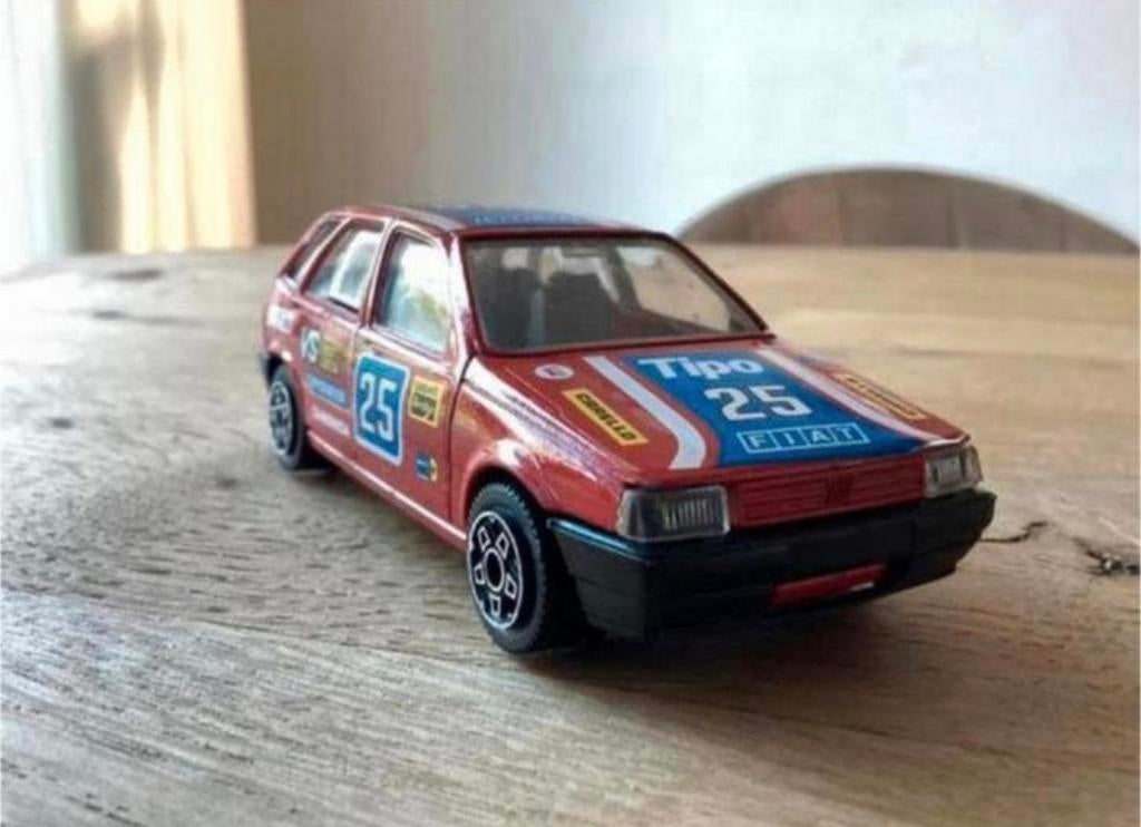 Bburago Fiat Tipo 1:43 – Rally uitvoering, Hobby en Vrije tijd, Modelauto's | 1:43, Ophalen of Verzenden, Zo goed als nieuw, Auto