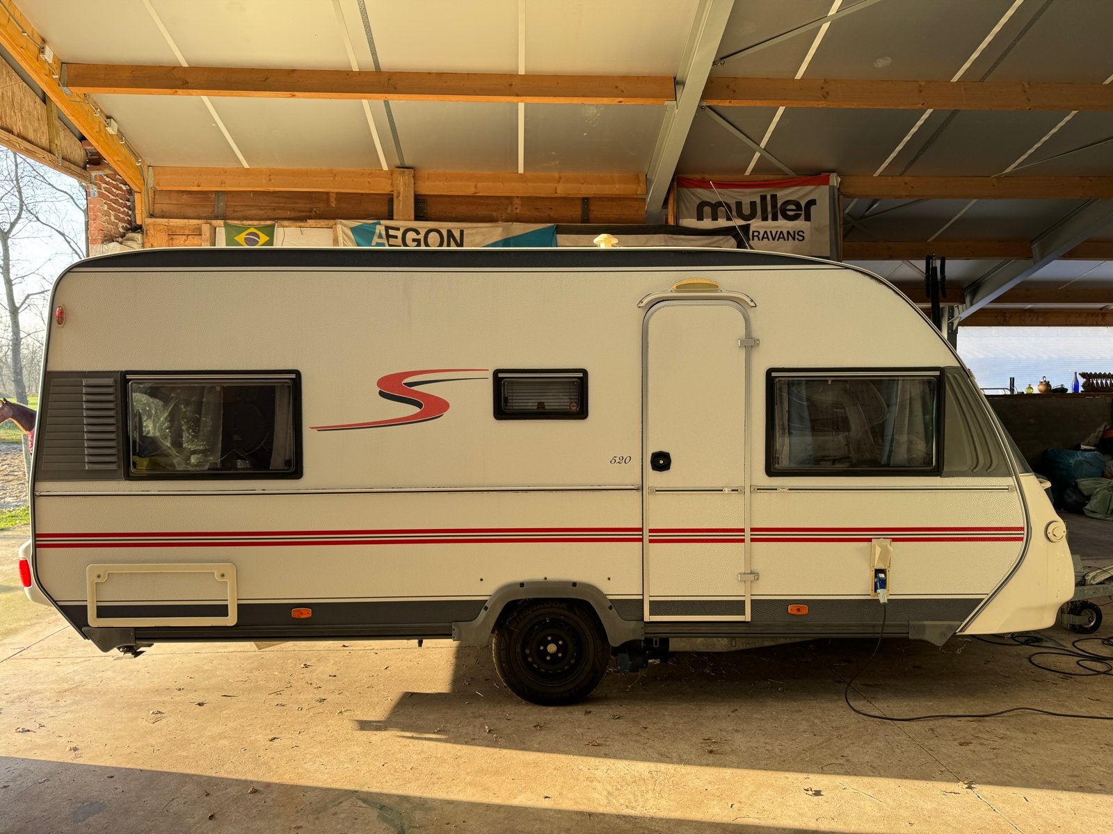 Caravan Solifer S520 winter, mover, uitstekende staat, Caravans en Kamperen, Caravans, Kachel, Particulier, 5 tot 6 meter, Tot en met 4