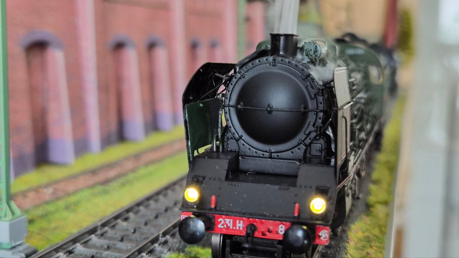 Ree modeles MB 047 SAC SNCF 231 H8, Hobby en Vrije tijd, Overige merken, Wisselstroom, Gebruikt, Locomotief