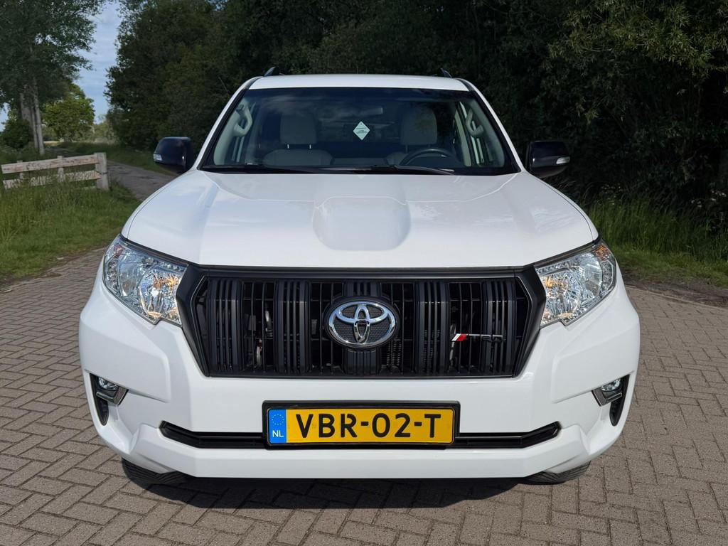 Toyota Land Cruiser 150 2.8 D-4D-F Comfort Window Van, Auto's, 2175 kg, Gebruikt, 4 cilinders, Wit