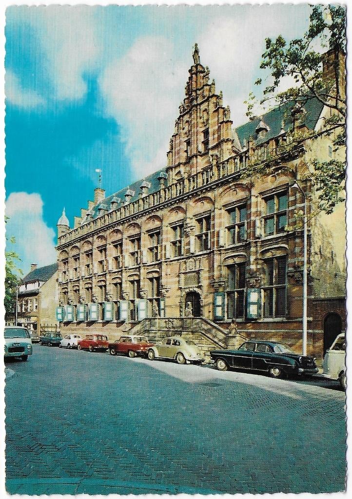 Leeuwarden Kanselarij gelopen Ansichtkaart ( B2646 ), Ophalen of Verzenden, 1980 tot heden, Gelopen, Friesland