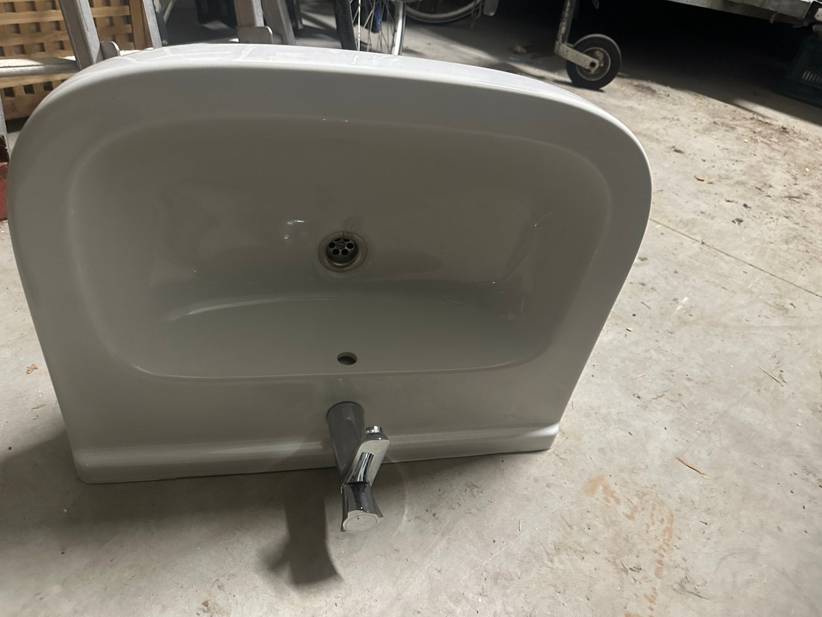 Wasbak badkamer, Ophalen, Zo goed als nieuw, Wastafel