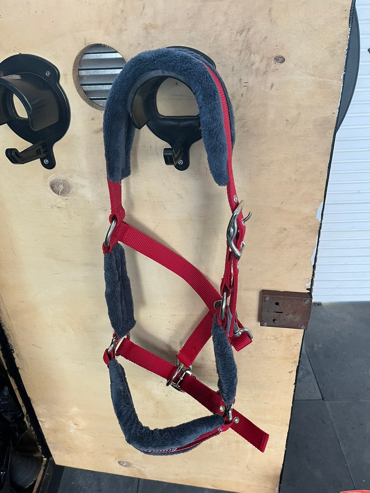 Rood bont halster maat Cob, Overige disciplines, Ophalen of Verzenden, Halster, Cob