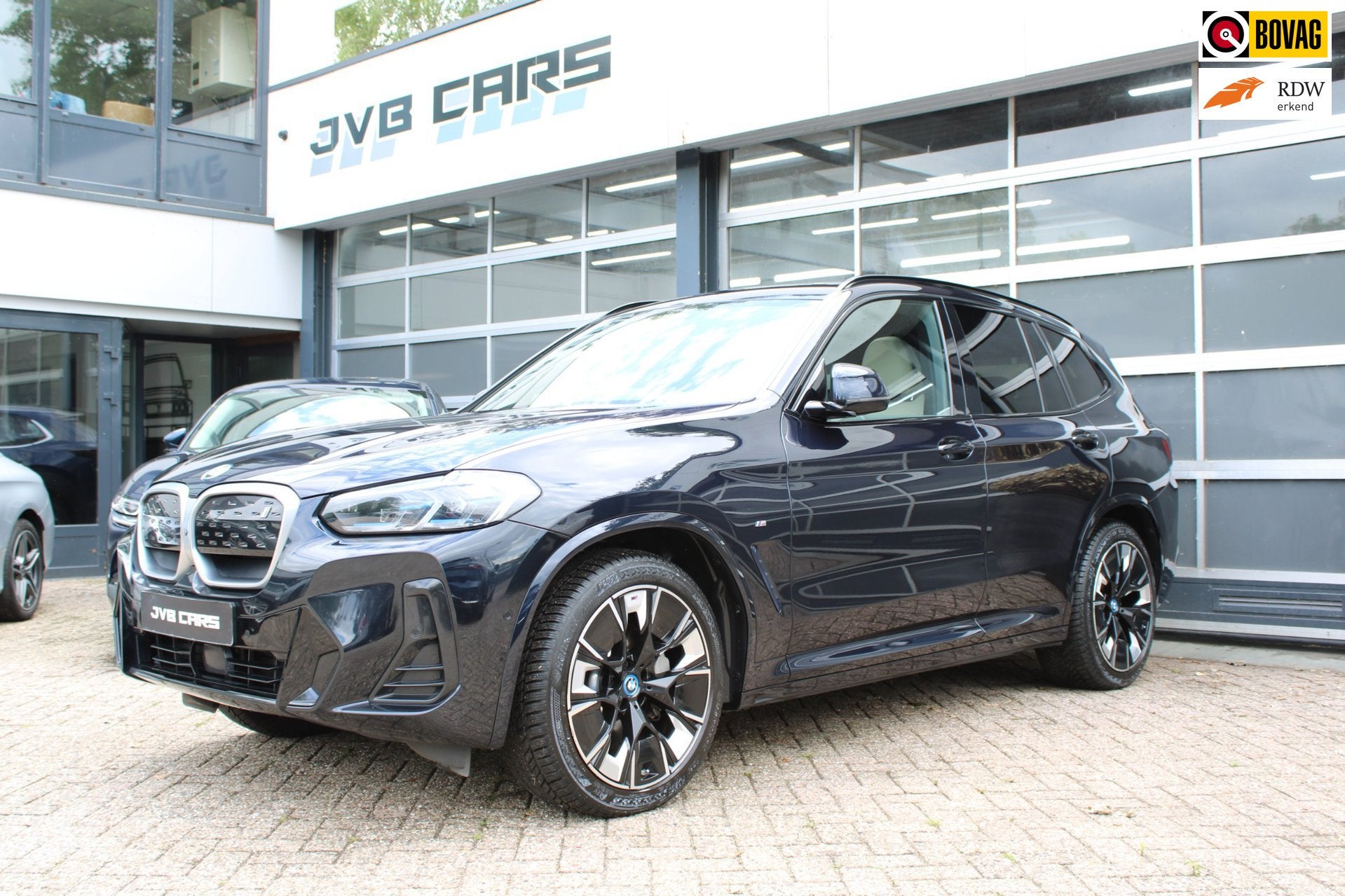 BMW IX3 High Executive 80 kWh, Auto's, Automaat, Automatische klimaatregeling, Achterwielaandrijving, Gebruikt