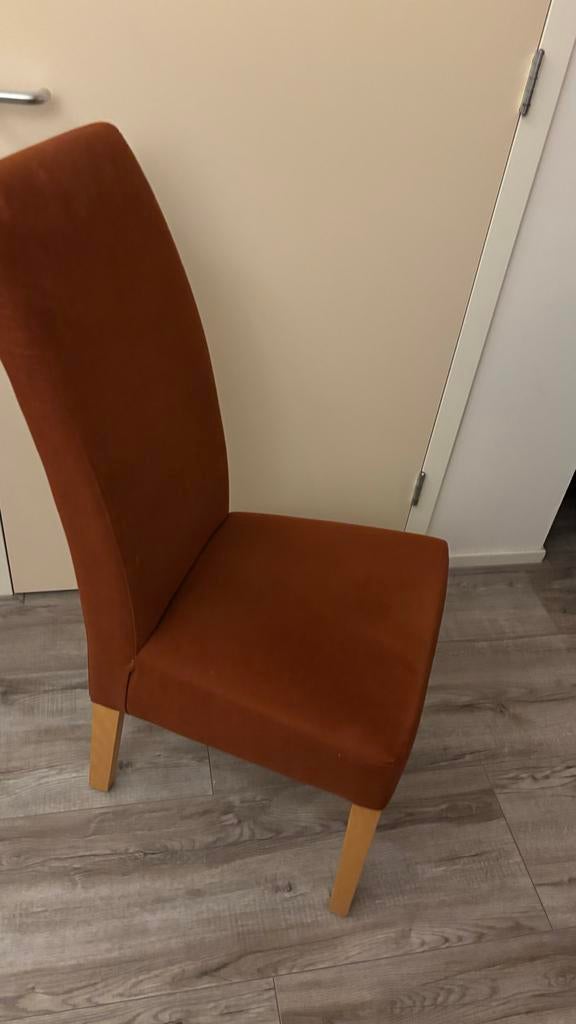 E4 stoelen - Compact en stijlvol, Ophalen, Gebruikt, 100 tot 150 cm, Vierkant