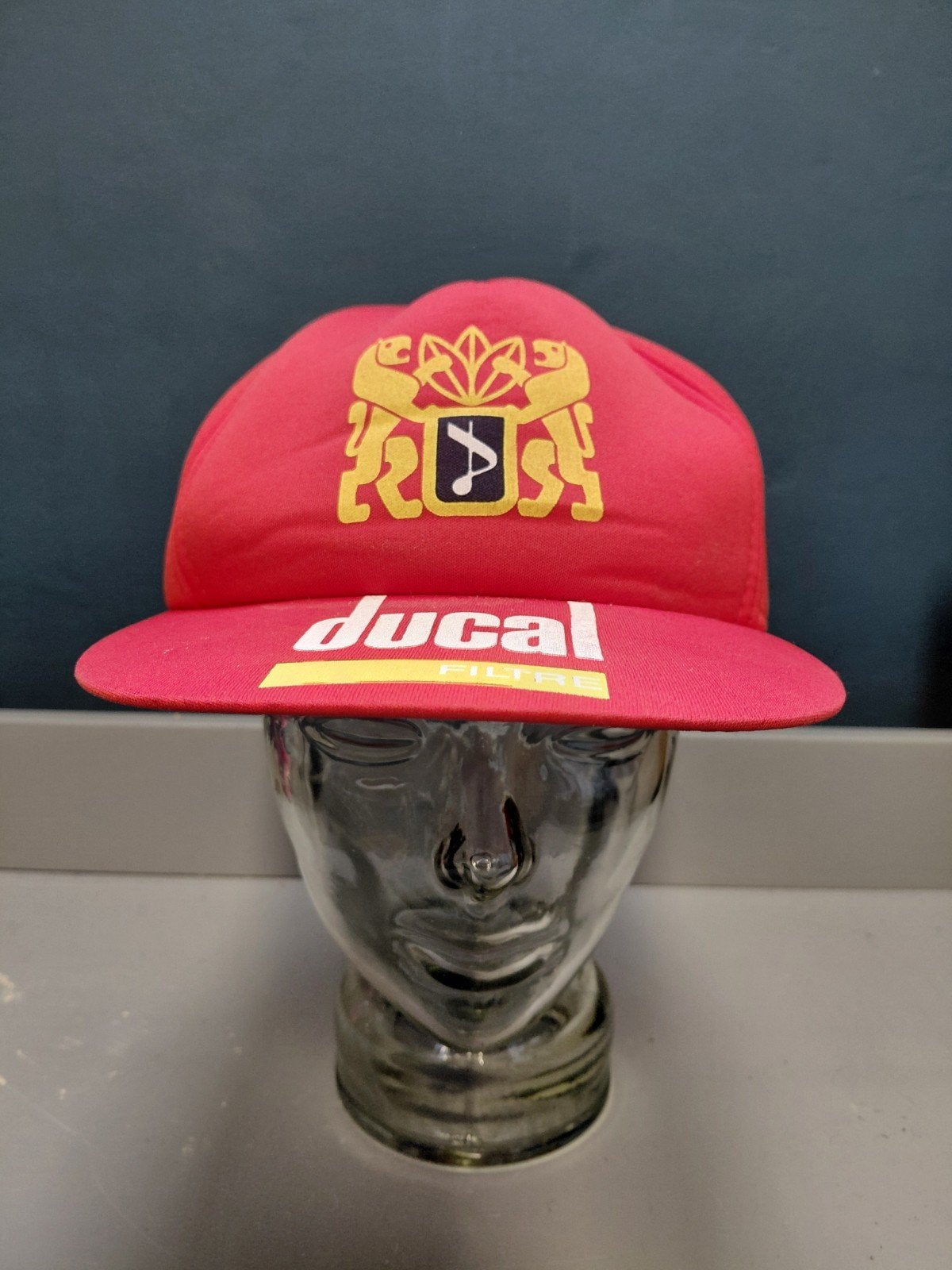Vintage Ducal Filtre Snapback Pet - Nieuwstaat, Ophalen of Verzenden, Zo goed als nieuw, One size fits all, Pet
