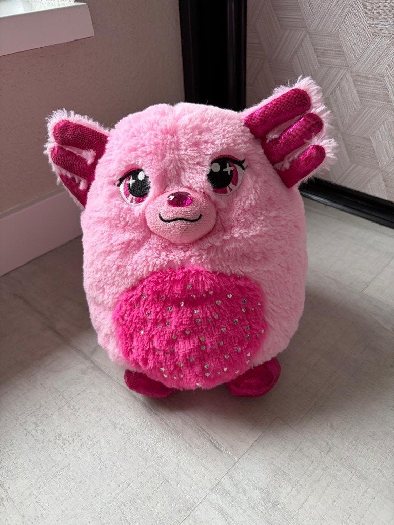 Als nieuw! Roze Misfittens kat met edelsteen en glitters!, Overige merken, Overige karakters, Overige typen, Ophalen of Verzenden