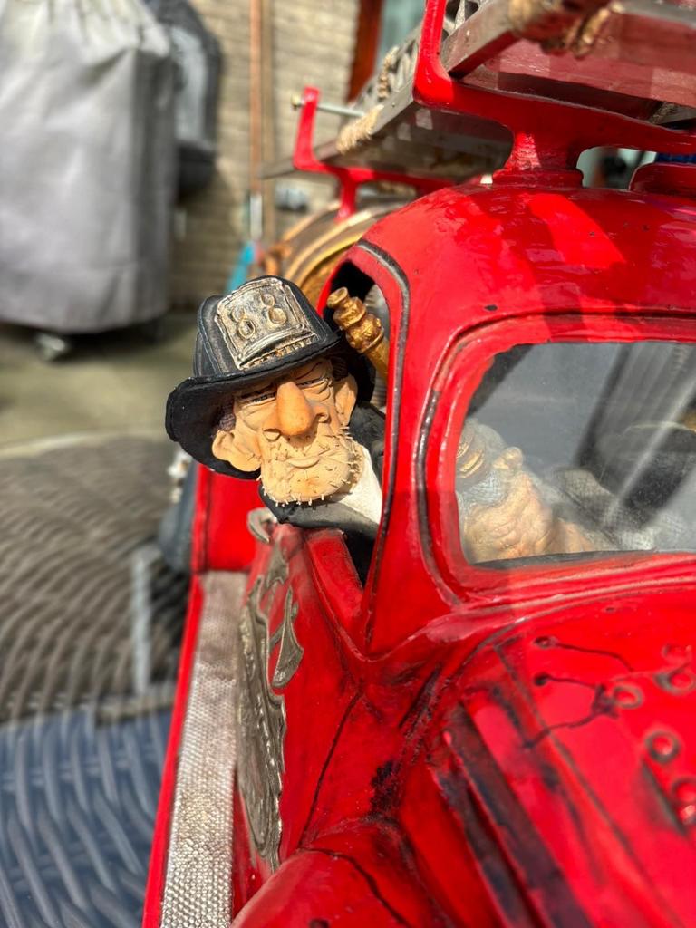 Guillermo Forchino 'Les Pompiers' Brandweerwagen Beeld, Ophalen, Zo goed als nieuw, Overige merken