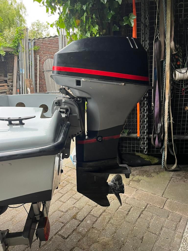 Mercury 25 pk 4 takt, Ophalen, Zo goed als nieuw, Motor en Techniek, Motorboot