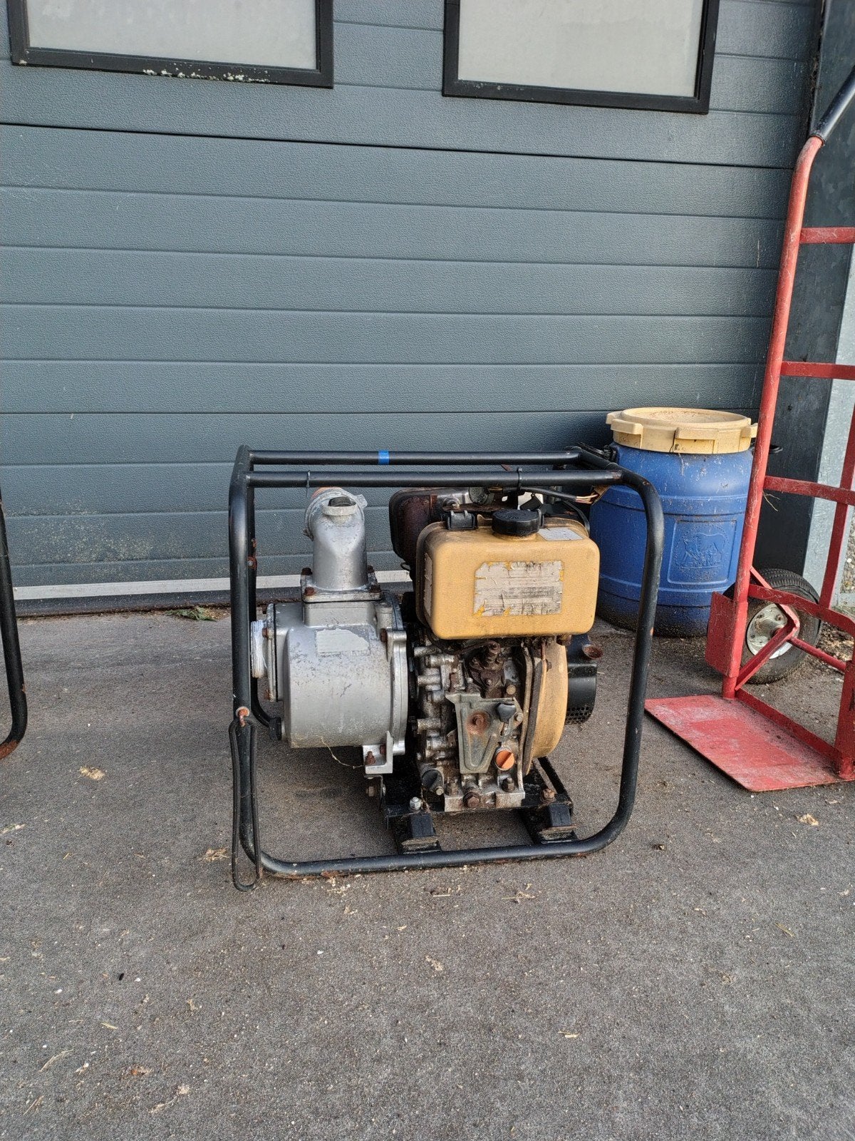 waterpomp diesel, Tuin en Terras, Ophalen, Gebruikt, Handmatig, Overige typen