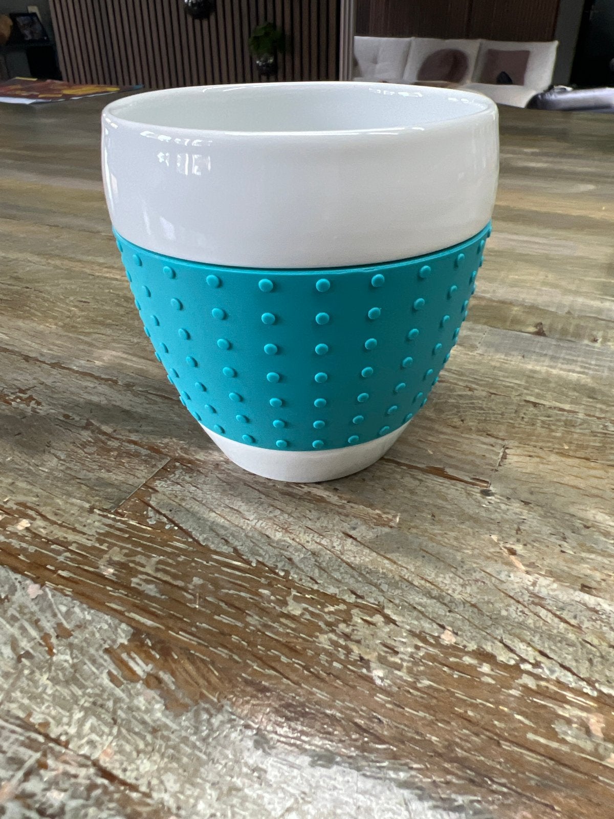 Bodum Porseleinen Mok met Siliconen Grip - Wit/Turquoise, Overige typen, Bodum, Ophalen of Verzenden, Zo goed als nieuw