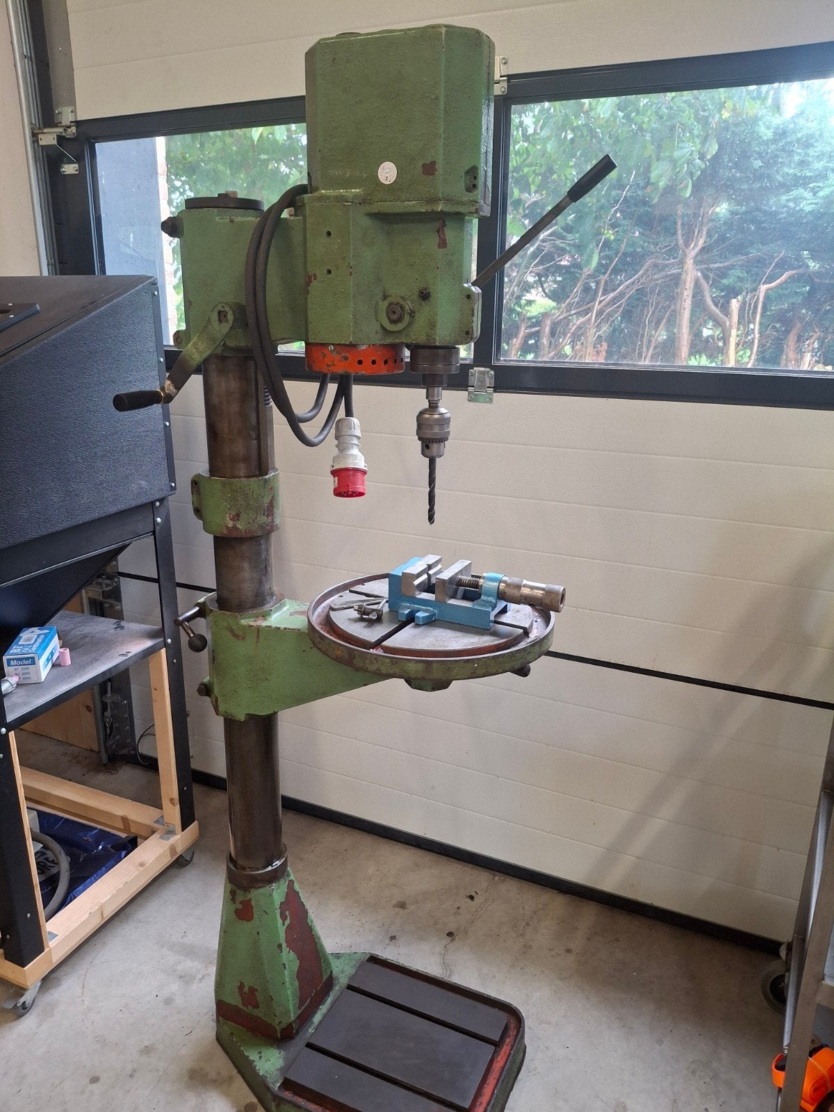 Robuuste Kolomboormachine VSF T32 - Krachtig en Betrouwbaar, Doe-het-zelf en Verbouw, Ophalen, Gebruikt, 600 watt of meer, Kolomboormachine