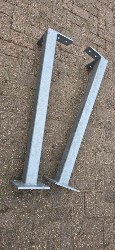 2x Kolom staander ca107cm gegalvaniseerde / verzinkte kokers, Doe-het-zelf en Verbouw, Metalen, Ophalen, Zo goed als nieuw, IJzer
