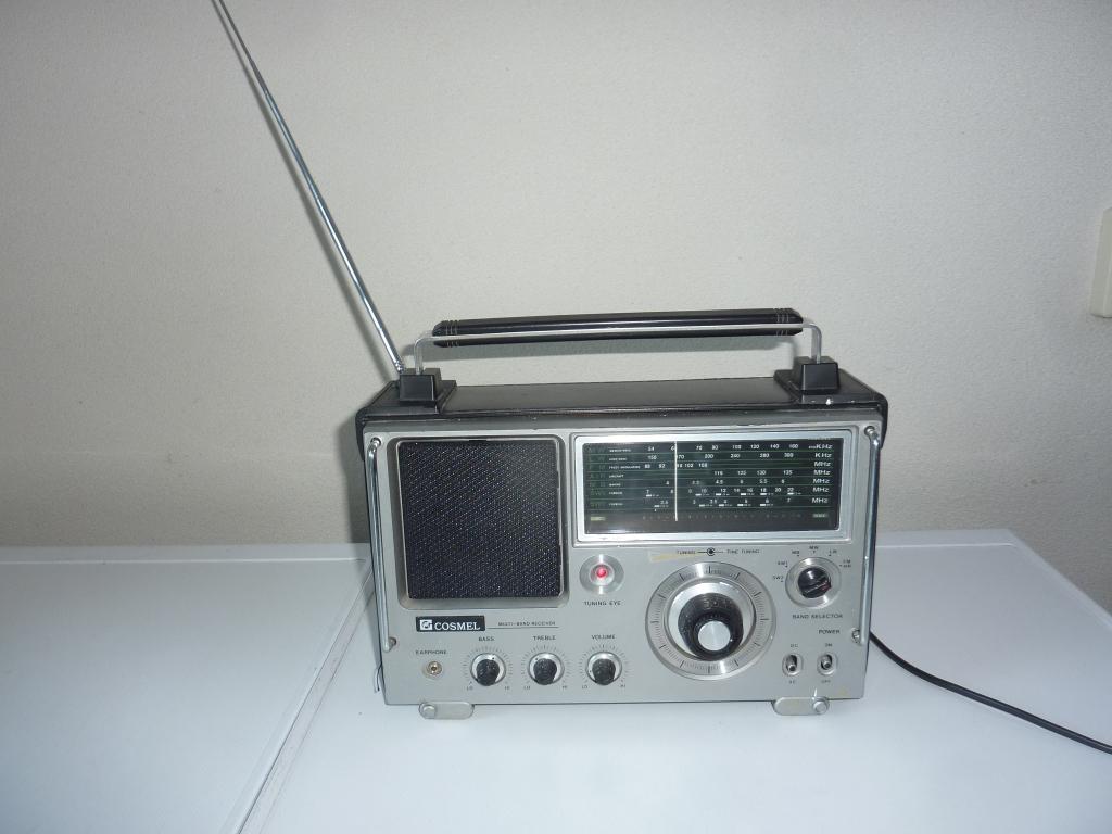 Cosmel HA-5700 multi-band radio., Ophalen of Verzenden, Gebruikt, Radio
