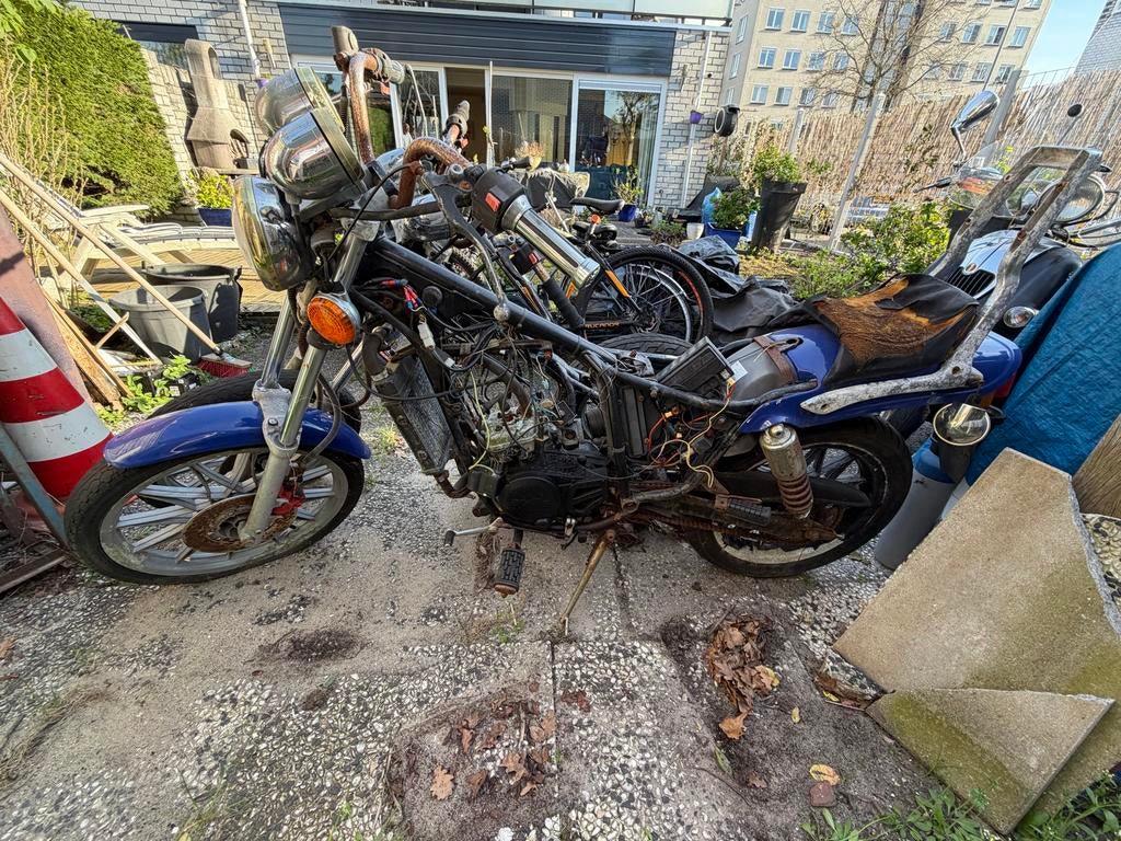 2x Aprilia Red Rose 50 - Opknappers/Onderdelen, Ophalen