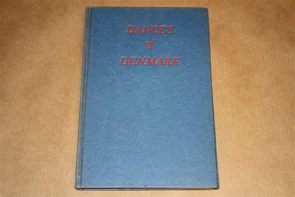 Dances of Denmark [1950]. Handboek Europese volksdansen., Boeken, Ophalen of Verzenden, Gelezen, Toneel