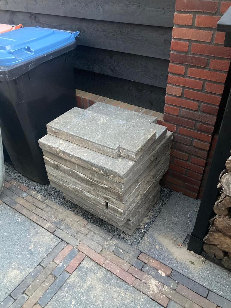 GRATIS grijze betontegels, Tuin en Terras, Tegels en Klinkers, Ophalen, Gebruikt, Beton, Terrastegels