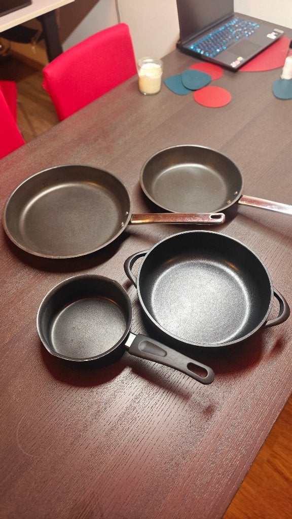 Set of 4 IKEA Cookware / (Pannen Set - IKEA 365+), Overige materialen, Pannenset, Ophalen of Verzenden, IKEA