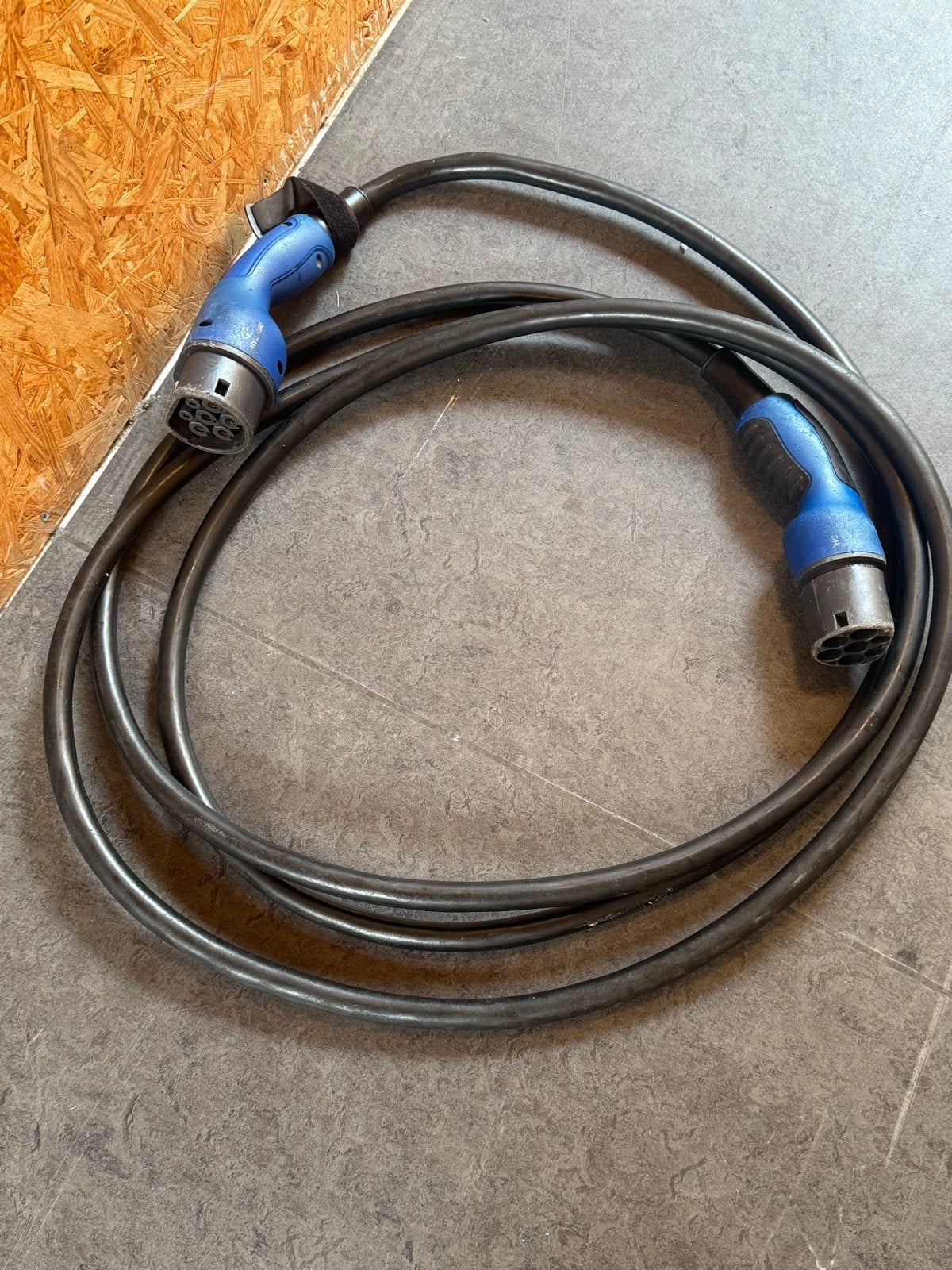 Laadkabel voor elektrische auto - Type 2, Ophalen of Verzenden, Gebruikt, Laadkabel