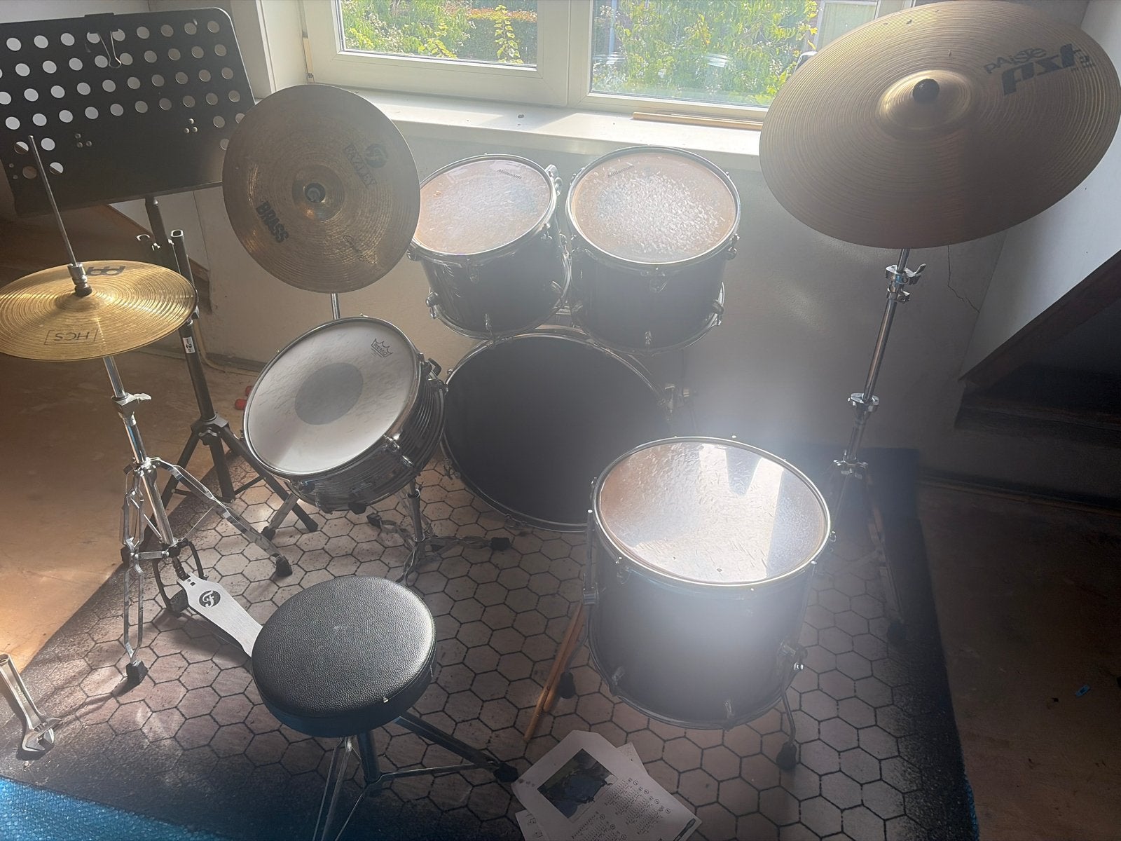 Compleet drumstel met bekkens en kruk, Ophalen, Gebruikt, Overige merken
