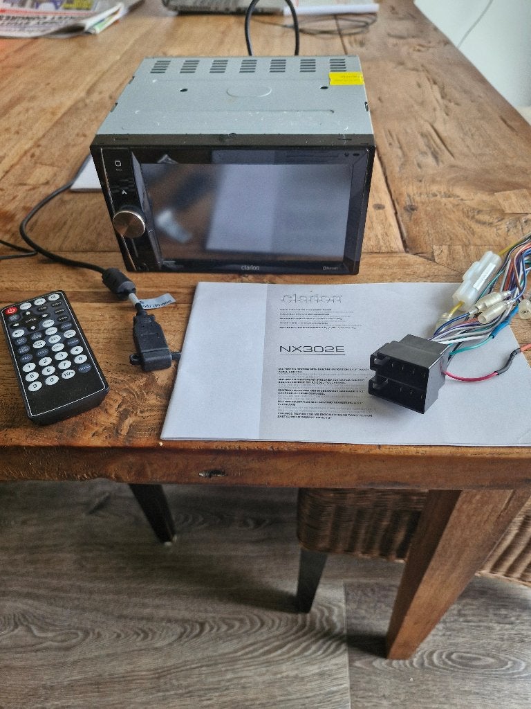 Clarion NX302E autoradio met navigatie 2 din, Auto diversen, Ophalen, Gebruikt