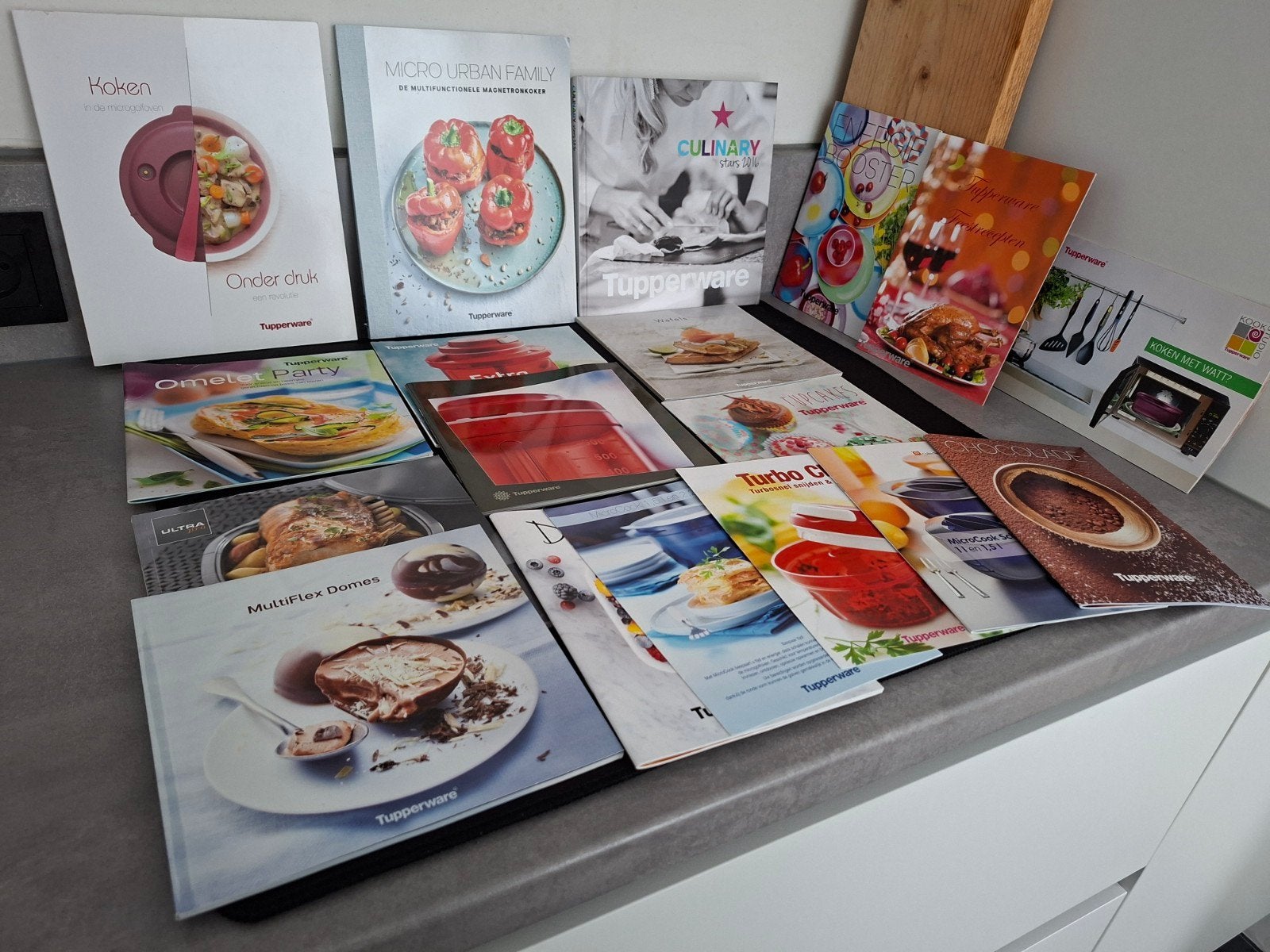 Tupperware Kookboeken en Receptenboekjes - Diverse Collectie, Boeken, Zo goed als nieuw, Gezond koken, Tupperware, Overige gebieden